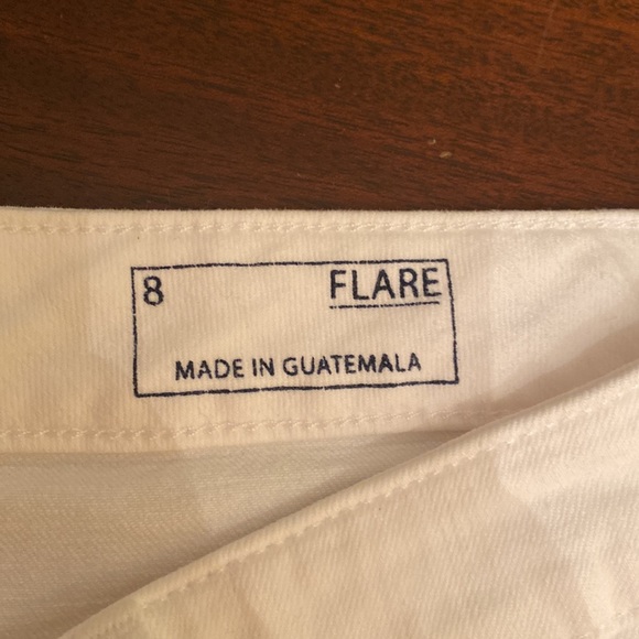 Vineyard vines flare white denim pants - Picture 6 of 10